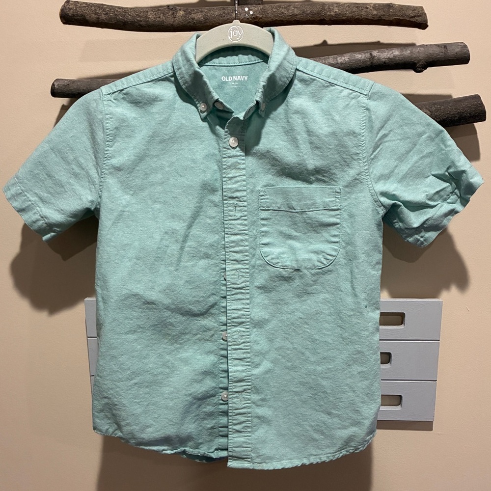 Old Navy Light Green Button-Up Shirt